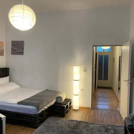 Ferienwohnung In Der Altstadt Fussgangerzone Trier